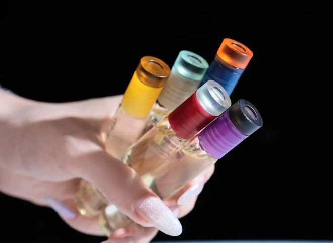 饰太丑！后来发现是小丑竟然是我的手pg电子模拟器电脑版一直以为是首